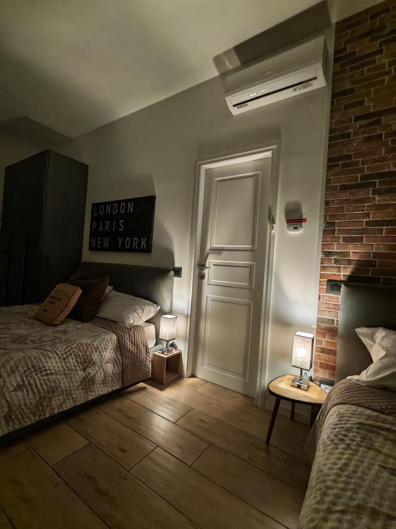 Mc Fly Rooms Malpensa Airport Gallarate Eksteriør bilde